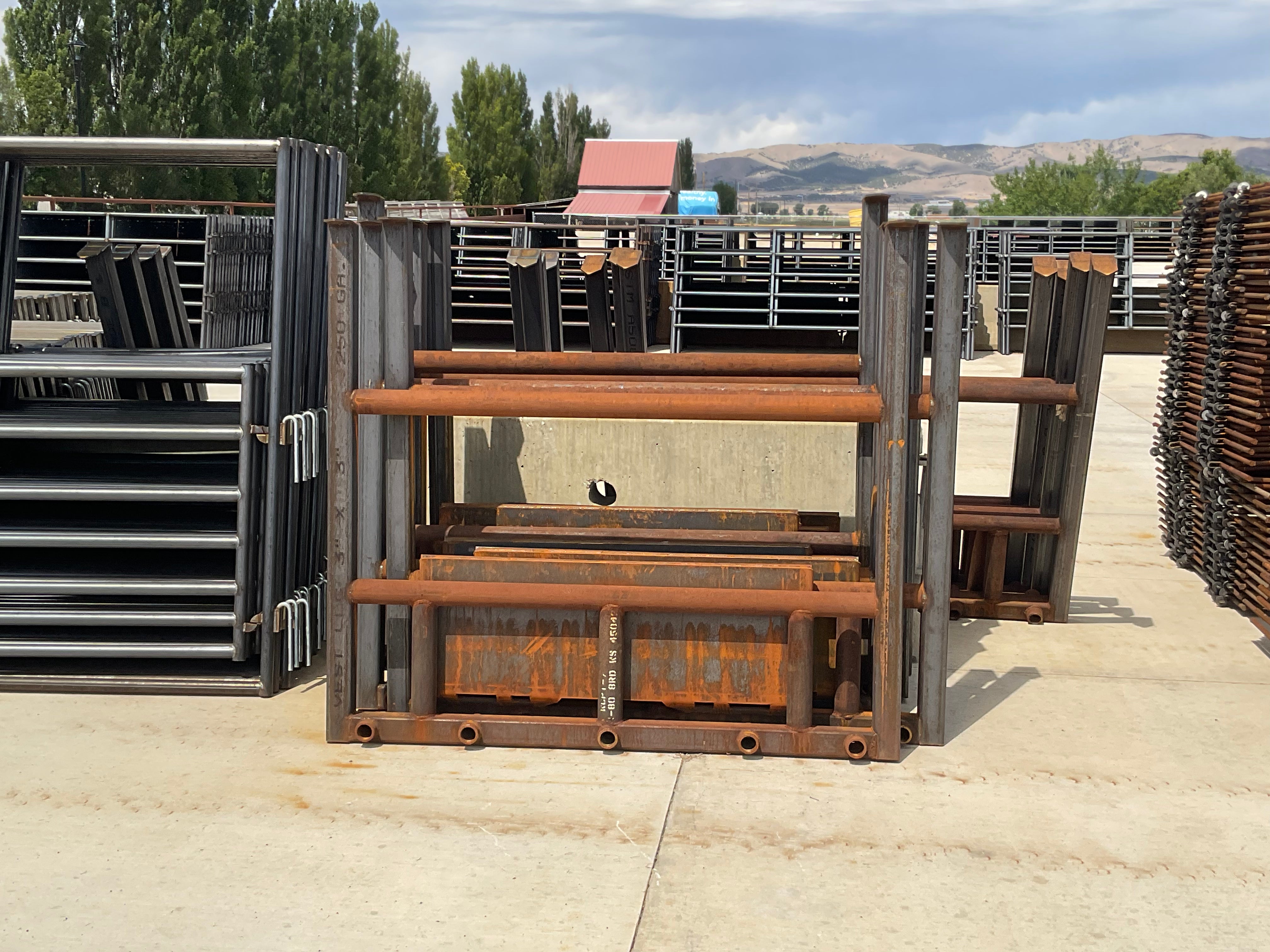 MCE Hay Fork Attachment