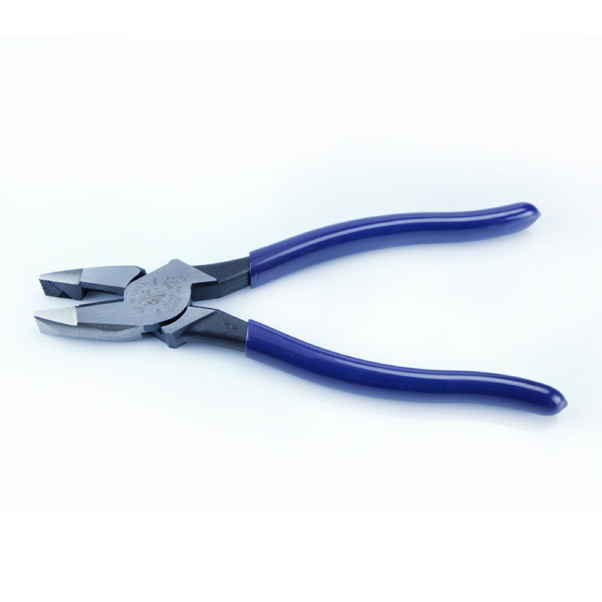 9" New England Nose Lineman’s Pliers | Heavy-Duty Hand Tool